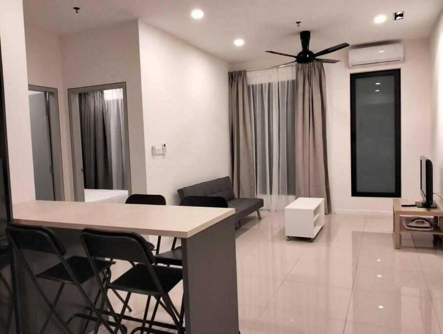 Highpark Suites Kelana Jaya By Kenangan Homes Petaling Jaya Buitenkant foto